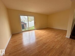 2024 57 St NW in Edmonton, AB - Building Photo - Building Photo