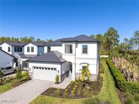 9589 Caymas St in Naples, FL - Building Photo