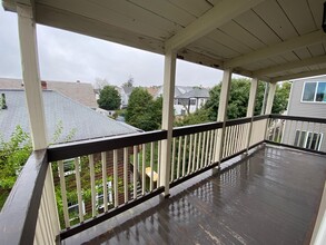 65 Conwell Ave, Unit 3 in Somerville, MA - Building Photo - Building Photo