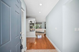 5300 SE Schooner Oaks Way in Stuart, FL - Building Photo - Building Photo