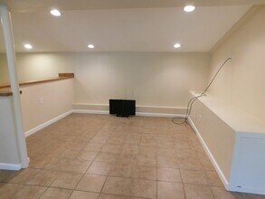 250 Parkerville Rd in Southborough, MA - Building Photo - Building Photo