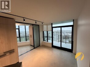 3996 Dumfries St in Vancouver, BC - Building Photo - Building Photo