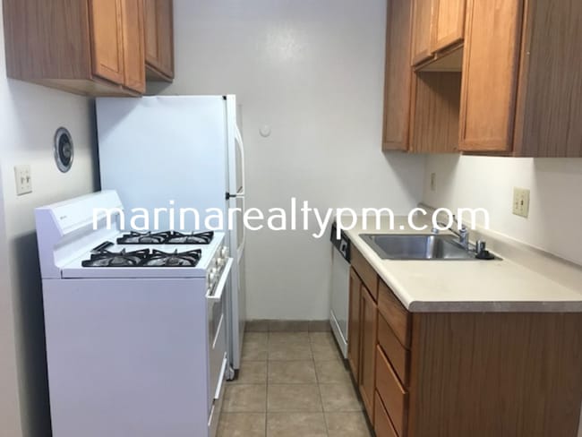 630-644 Lincoln Rd E in Vallejo, CA - Building Photo - Building Photo