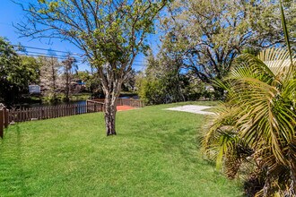 1588 Eunice Ln in Clearwater, FL - Building Photo - Building Photo