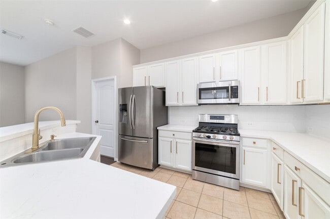 property at 2951 Smokey Forest Ln