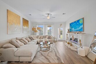 24239 Golden Fallow Dr in Katy, TX - Building Photo - Building Photo