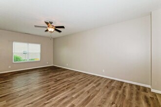 577 Pebble Drive in Fortville, IN - Building Photo - Building Photo