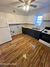 2212 Gerald Ct in Louisville, KY - Building Photo - Building Photo