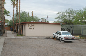 Las Palmas in Tucson, AZ - Building Photo - Building Photo