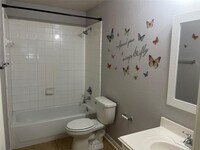 8102 Barnes Ridge Ln photo'