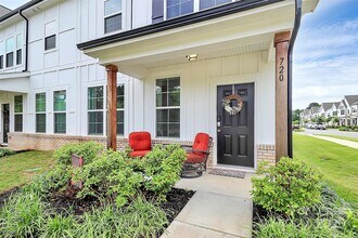 720 Herlong Ave in Rock Hill, SC - Building Photo - Building Photo