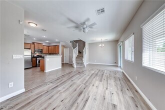 2359 Koho Dr in Las Vegas, NV - Building Photo - Building Photo