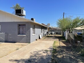 1001 N 25th St in Phoenix, AZ - Building Photo - Building Photo