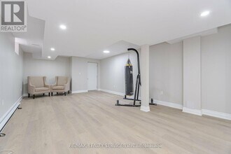 53 Ash Hill Ave in Caledon, ON - Building Photo - Building Photo