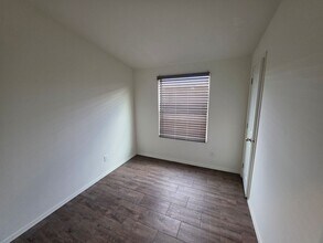 1960 Granada Dr in Bullhead City, AZ - Building Photo - Building Photo