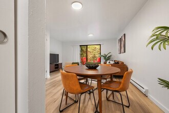 5233 188th St SW, Unit ID1337422P in Lynnwood, WA - Building Photo - Building Photo