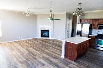 14005 Kelly Dr in Bellevue, NE - Building Photo - Building Photo