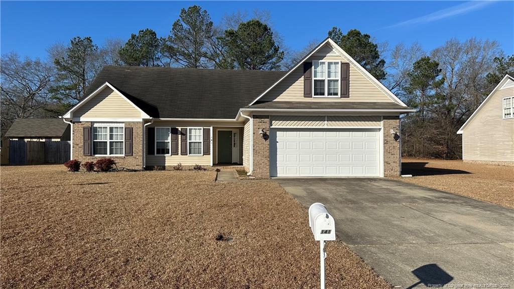 141 Brookview Ct in Raeford, NC - Building Photo