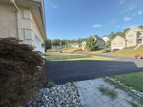 3145 Pine Valley Way in East Stroudsburg, PA - Building Photo - Building Photo