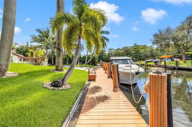 property at 2613 Tortugas Ln