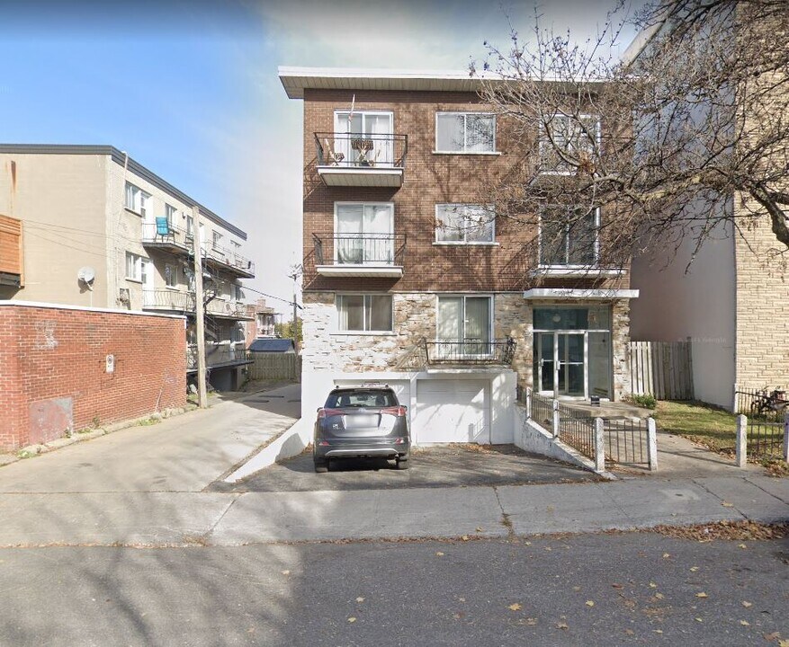 6685 29e in Montréal, QC - Building Photo
