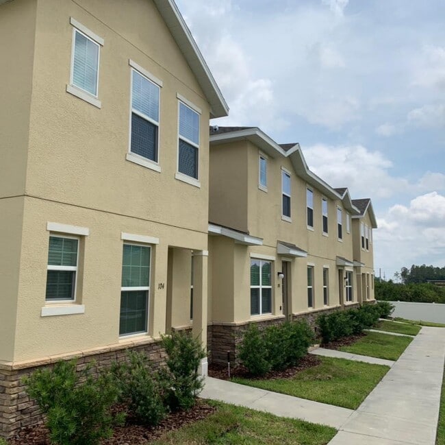 property at 112 Holly Village Dr