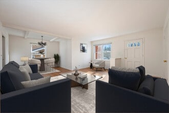 580 Ivy Ct in Lake Forest, IL - Building Photo - Building Photo