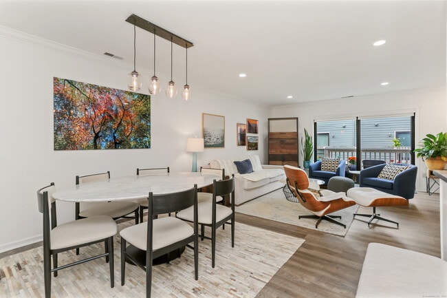 property at 3 Oakwood Ave