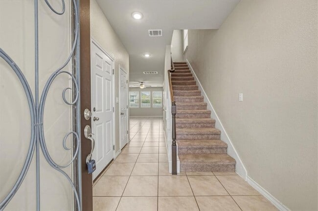 197 Eves Necklace Dr. in Hays, TX - Building Photo - Building Photo