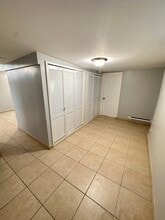 19 Archdale Rd, Unit B in Boston, MA - Foto de edificio - Building Photo