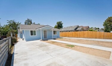 3619 L St in Bakersfield, CA - Foto de edificio - Building Photo