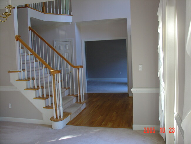 402 Birkdale Ct in Yorktown, VA - Building Photo - Building Photo