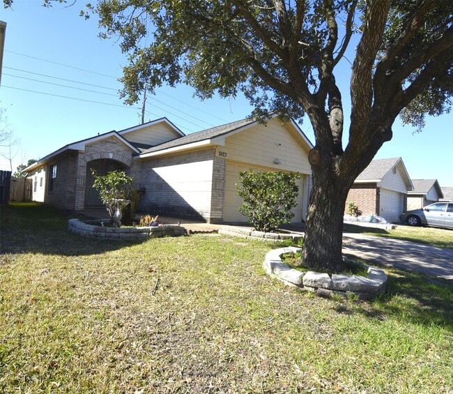 7423 River Pines Dr in Cypress, TX - Building Photo - Building Photo