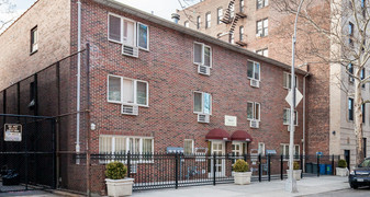 Lorillard Houses Apartments