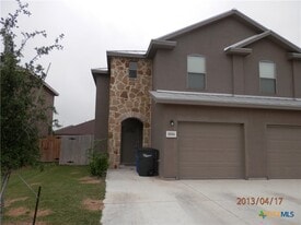 1016 Brown Rock Dr in New Braunfels, TX - Building Photo