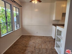 939 N Stanley Ave in West Hollywood, CA - Building Photo - Building Photo