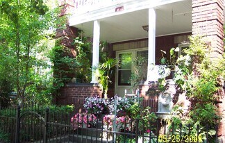 2208 Murray Hill Rd, Unit #1 in Cleveland, OH - Building Photo