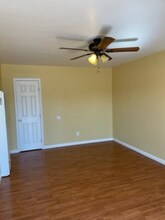 7724 University Ave, Unit A in La Mesa, CA - Building Photo - Building Photo