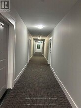 260 Villagewalk Blvd in London, ON - Building Photo - Building Photo