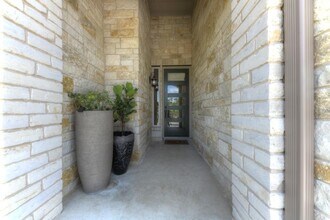 53 E El Camino Real in Wimberley, TX - Building Photo - Building Photo