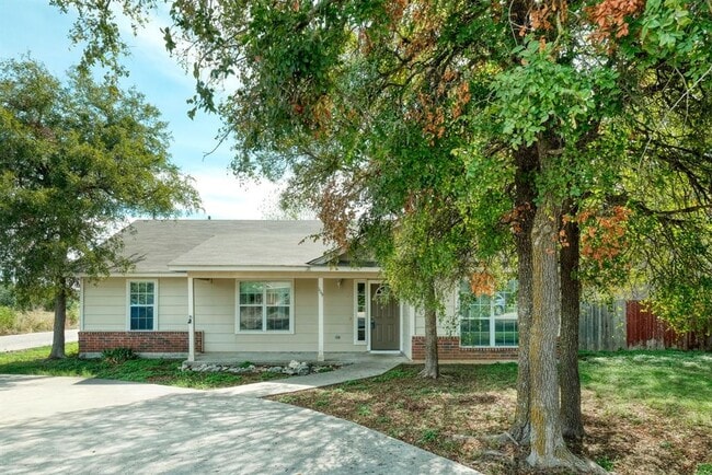 property at 109 Castleberry Ct