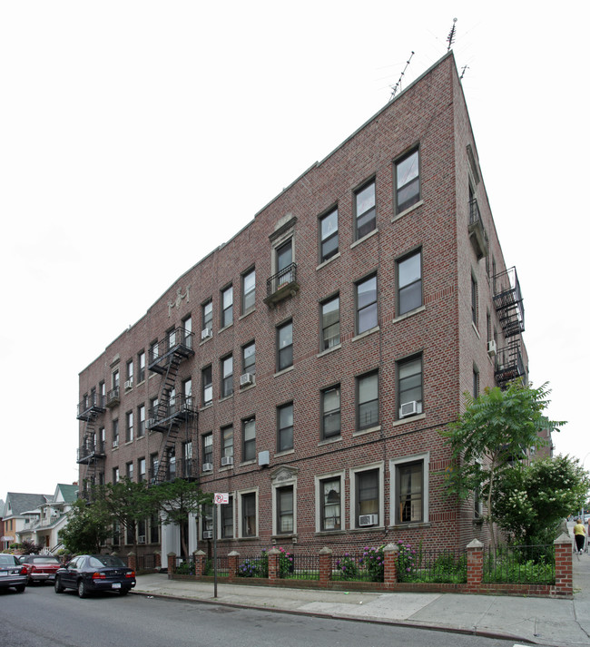 1902 81st St in Brooklyn, NY - Building Photo - Building Photo