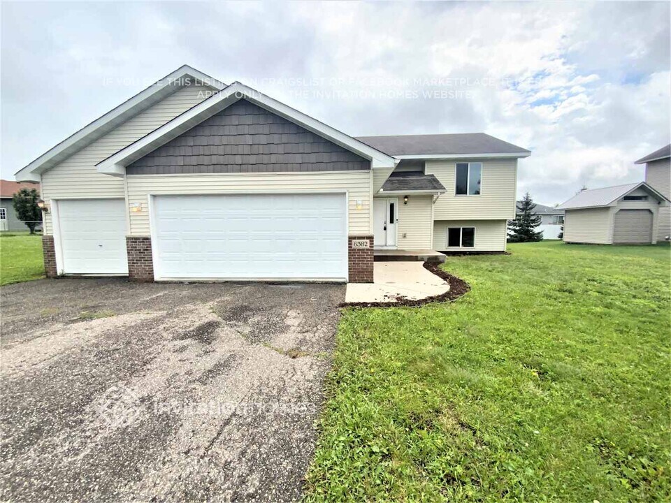 6382 Marshall Ave NE in Otsego, MN - Building Photo