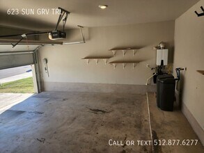 623 Sun Grv Trl in Andice, TX - Building Photo - Building Photo