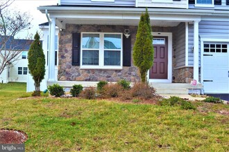 9229 Wainwright Ln in Waldorf, MD - Building Photo - Building Photo