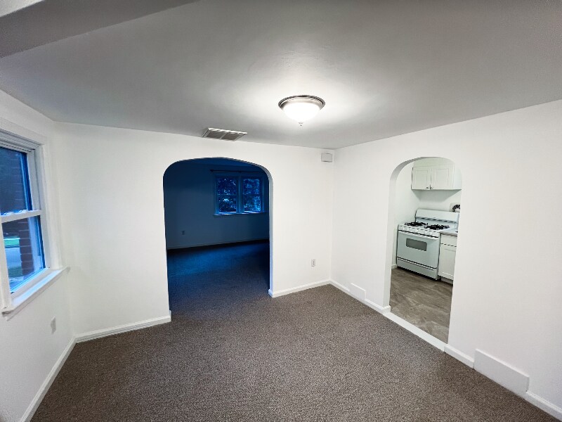 27 8th Ave in Haddon Heights, NJ - Building Photo