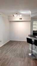 9857 Baywinds Blvd in Royal Palm Beach, FL - Building Photo - Building Photo