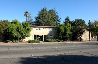 Sonoma Garden Apartment in Santa Rosa, CA - Building Photo - Building Photo