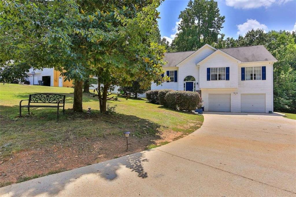 6501 Brownsville Rd in Lithia Springs, GA - Building Photo