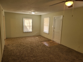 419 S Javine St in Skiatook, OK - Building Photo - Building Photo